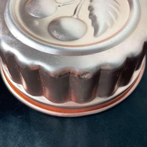 2 for $10 Vtg Copper Cherry Mold - Picture 4 of 12